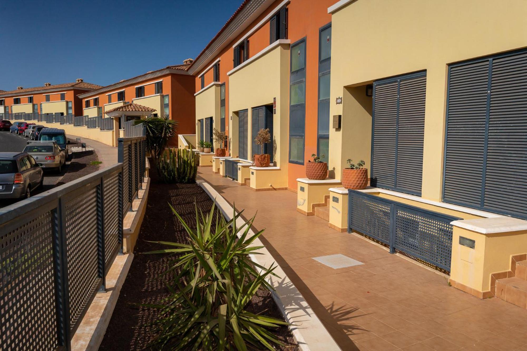Lucky Thirteen - Apartment With Ocean View Caleta De Fuste Exterior photo