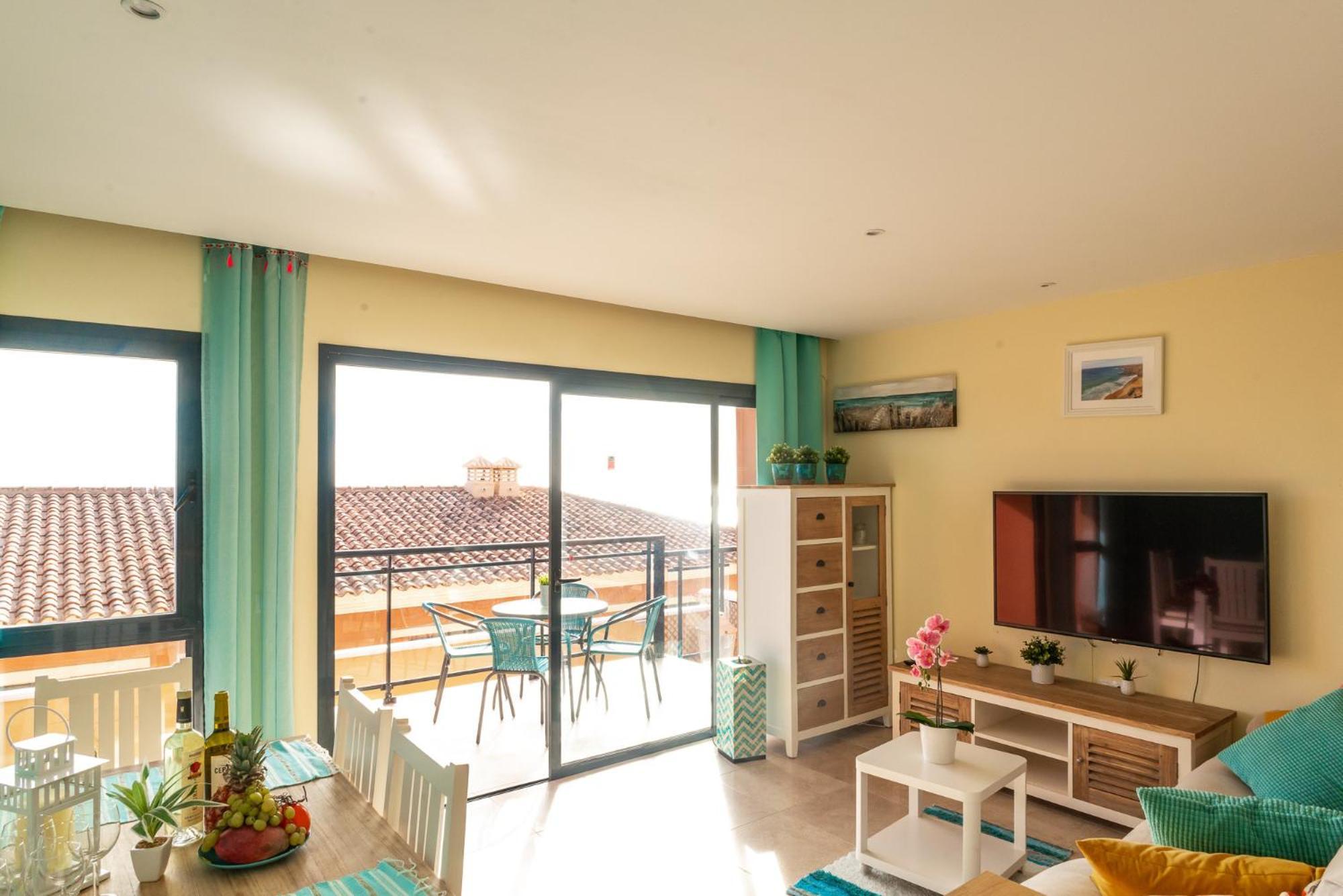 Lucky Thirteen - Apartment With Ocean View Caleta De Fuste Exterior photo